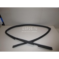 Уплотнитель стекла двери Nissan QX56 (JA60) (2004 - 2009) 80330ZC30C