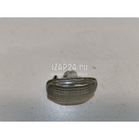 Повторитель на крыло белый Nissan Primera P12E (2002 - 2007) 26160AU300