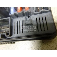 Блок предохранителей Nissan Qashqai (J10) (2006 - 2014) 284B7JD000