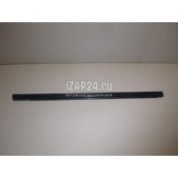 Накладка стекла заднего правого Nissan Primera P11E (1996 - 2002) 828202F000
