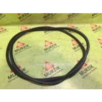 Уплотнитель двери MERCEDES C-CLASS W204 2013 A2047271187