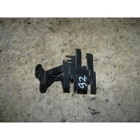 кронштейн (сопут. товар) VW Passat (B6) 2005-2010 2007 06J971845