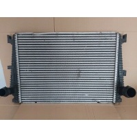 Радиатор интеркулер мерседес w205 a0995002400