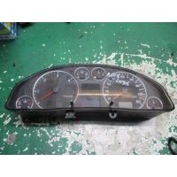 Щиток приборов (приборная панель) Audi A6 2002 4b0920933g