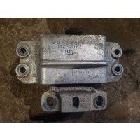 Подушка крепления двигателя Volkswagen Touran 2008 3C0199555P