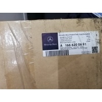Кронштейн фары Mercedes Benz GL X166 2013 a1666200691