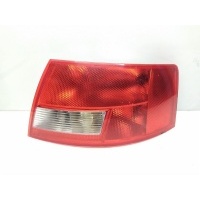 фонарь задний правый Audi A4 B6 2004 8H0945096A