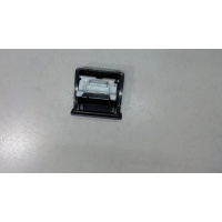 Пепельница Mitsubishi Montero Sport / Pajero Sport 2001 MR610131