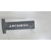 Пластик (обшивка) моторного отсека, перед. левая=правая Mitsubishi Lancer 9 2003-2006 2006 MD345074