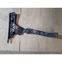 крепление бампера Audi Q5 8R 2008-2015 8R0807454