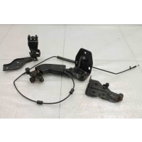 Петля сдвижной двери правой (к-кт) Kia Carnival 1999-2005 0K53B-72250-A