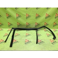 Уплотнитель двери MERCEDES C-CLASS W204 2013 A2047352525