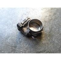 Заслонка дроссельная Audi A8 (D3) 2004-2010 2004 077133062A