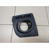 Рамка противотуманной фары правой Ford Fusion (2002 - 2012) 1369324