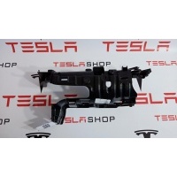 кронштейн (крепление) правый Tesla Model X 2020 1055012-06-J,1051558-00-E