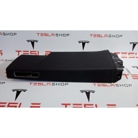 Обшивка стойки Tesla Model X 2020 1035967-01-H