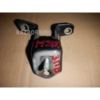 Петля двери задней правой верхняя Mazda 3 1 BK 2003-2009 E11272210B
