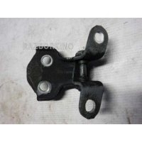 Петля двери задней правой нижняя Toyota HiLux 5 N80 N90 N100 N110 1988-1997 6877035010