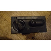 Переключатель света Volkswagen Golf 3 поколение 1994 1H6941531A