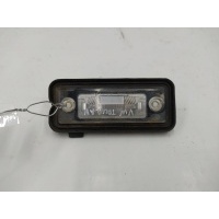 Подсветка номера Volkswagen Touran 2005 3B5943021