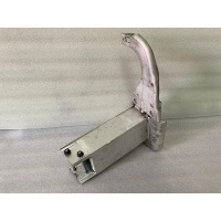 кронштейн (крепление) правый Audi RS 6 C7 2014 4G0807134E