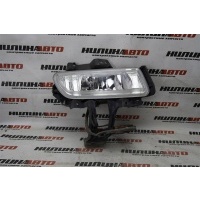 Фара противотуманная правая MAZDA 3 BK BR5V51680C