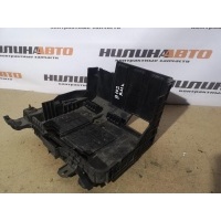 Корпус АКБ RENAULT Megane 2 8200467409