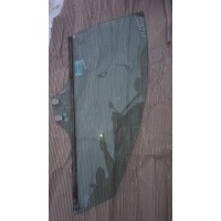 Стекло двери передней правой MAZDA 3 BL BBP358511D