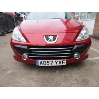 Бампер передний PEUGEOT 307 7401CZ