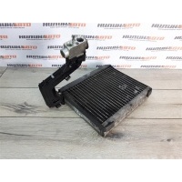 Радиатор кондиционера LAND ROVER Freelander 2 LR004007