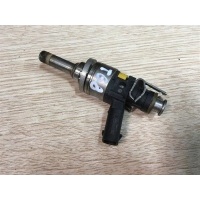 Форсунка бензин MERCEDES W204 A2710781123