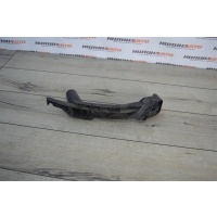 Кронштейн переднего бампера правый VOLKSWAGEN Golf 5 1K0807890A