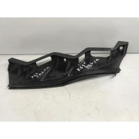 Кронштейн переднего бампера правый VOLKSWAGEN Passat B6 3C0807890A
