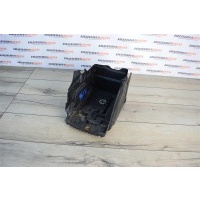 Корпус АКБ LAND ROVER Freelander 2 LR004073