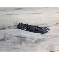 Кронштейн переднего бампера левый FORD Focus 3 1718731