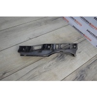 Кронштейн переднего бампера правый VOLKSWAGEN Passat B6 3C0807890A
