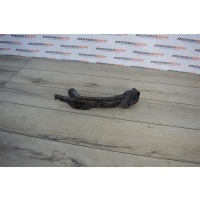 Кронштейн переднего бампера правый VOLKSWAGEN Golf 5 1K0807890A