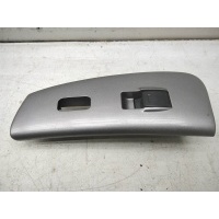 Кнопка стеклоподъемника двери передней правой toyota Matrix 2001-2008 8481008010
