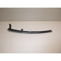 Направляющая стекла двери Nissan Primera P11E (1996 - 2002) 822232F000