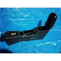 подлокотник MITSUBISHI LANCER CY4A 8011A401XD