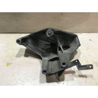 Опора двигателя левая vw Touareg 1 070199307B