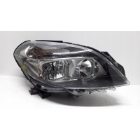 Мерседес b - klasa w246 фара правый 2468200261