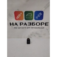 Кнопка отключения электропривода багажника TOYOTA Land Cruiser 200 2016 84962-42021