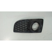 Заглушка (решетка) бампера Mazda Premacy 1999-2005 2004 CC22-50-C21