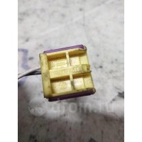 разъем Audi 8d0972586