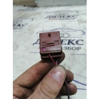 разъем Audi 8e0972575j