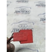 разъем Audi 4b0937527b