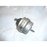 Audi a64 b5 1.6 подушка двигателя 8d0199382l