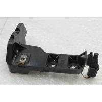 Направляющая переднего бампера центральная
левая Citroen C-Crosser 2007-2013 Peugeot 4007 7401HL
