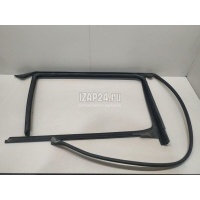 Уплотнитель стекла двери VAG Yeti (2009 - ) 5L0839431C